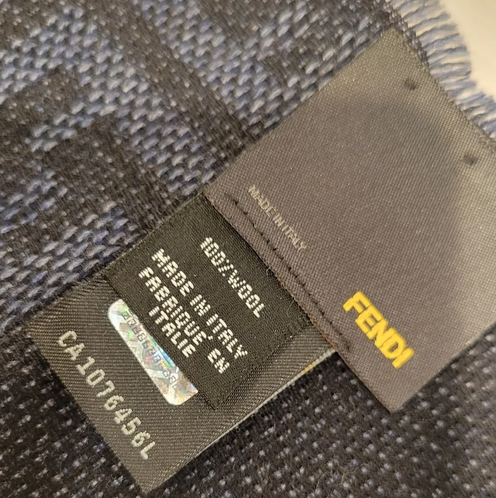 Fendi FF Monogram Blue Men’s 100% Wool Scarf Winter Accessories, Made in Italy.